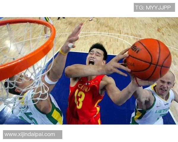 姚明的篮球奋斗之路:从中国少年到NBA巨星的传奇旅程 姚明的篮球奋斗之路:从中国少年到NBA巨星的传奇旅程