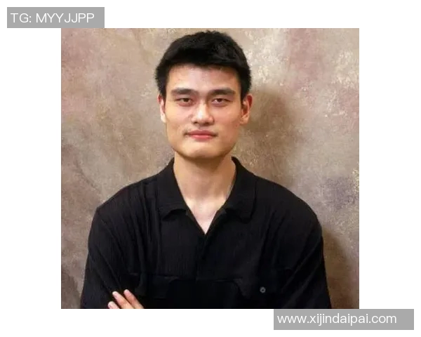 吴俊杰与姚明的传奇故事：从篮球场到商业巨头的跨界之路