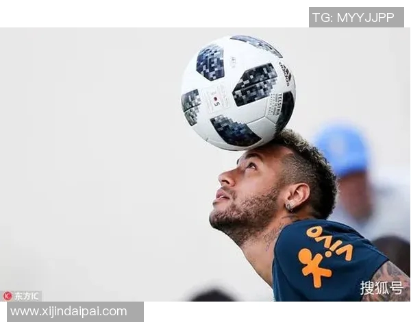 各大体育明星对足球历史排名的独特见解与精彩评论分析