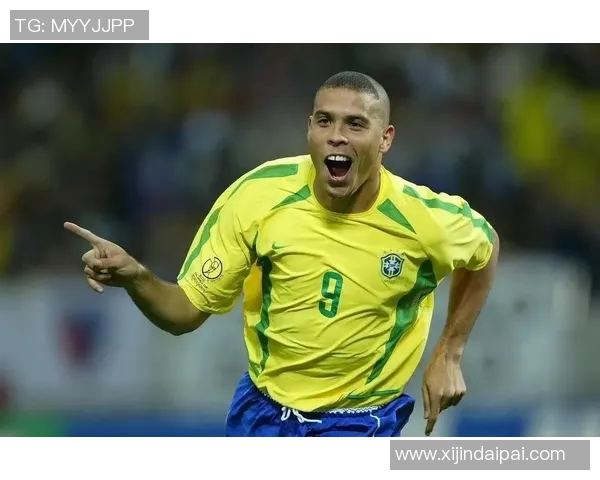 足球明星独家录音视频揭秘他们的训练生活与场外趣事